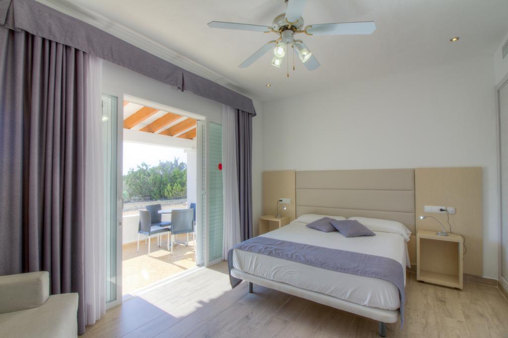 Superior Bungalow,378223030:JPEG